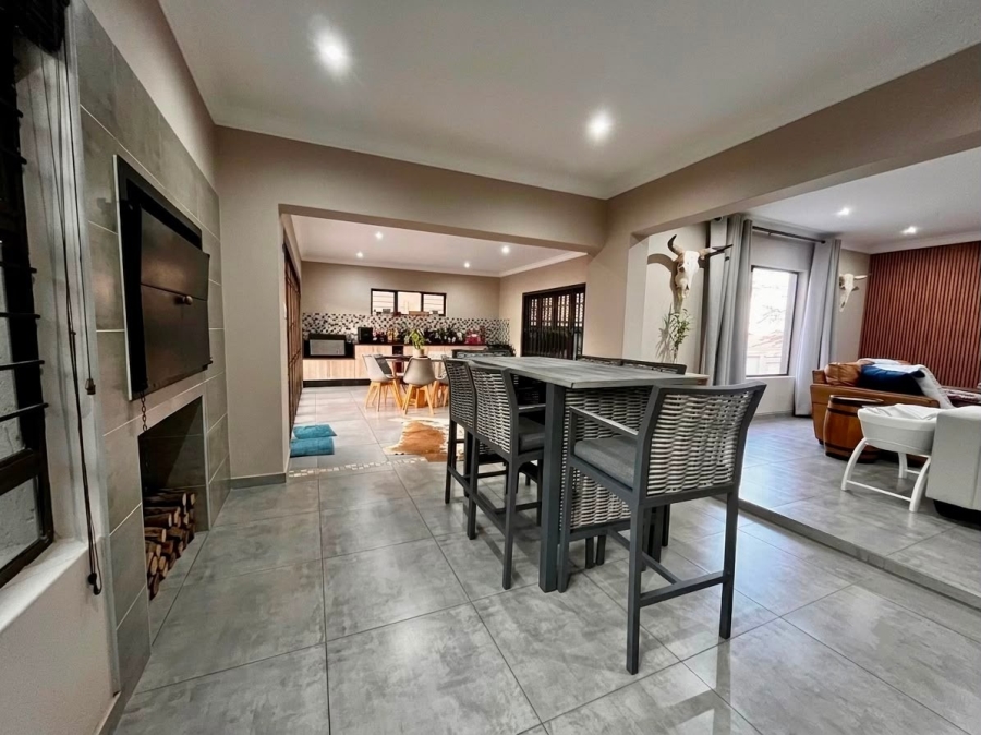 4 Bedroom Property for Sale in Boschdal North West